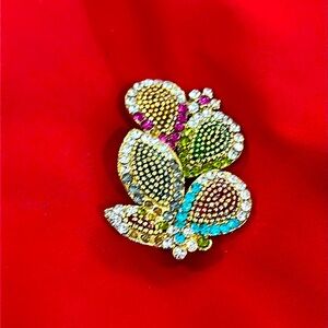 Brooch